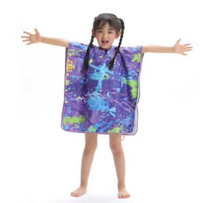 China Microfiber Sustainable New Beach Cloak Hooded Hooded Kids Cartoon Swimming Cute Beach Towel for sale