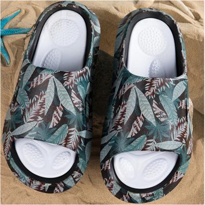 China 2022 New Summer Boys Waterproof Outdoor Sandals Beach Men's Summer Flip Flop Slippers For Women And Ladies Beach Shoes Sandals For Men for sale