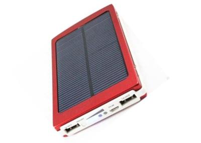 China Bateria portátil universal do banco 13000mAH 18650 das energias solares com USB duplo à venda