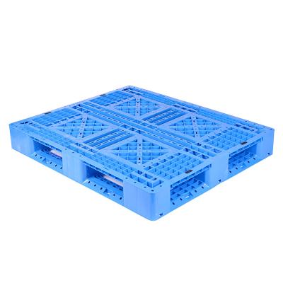 China Eco Friendly / Four Way Entry Rackable Supply Brewery Warehouse Pallet Price Plastic Pallets For Beverage Industry Food And Beverage Plastic Pallet for sale