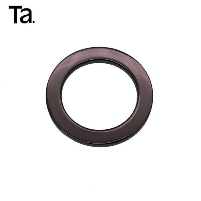 China High quality eco-friendly flat o-ring oblateness ring for handbag/pet collar fittings en venta