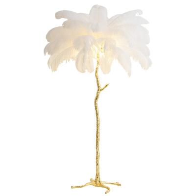 China Wedding White Ostrich Feathers Wedding Centerpieces for sale