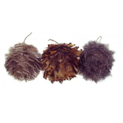 China Ffoam Christmas Pheasant Feather Balls For Decorative Home And Retail Display Pieces for sale