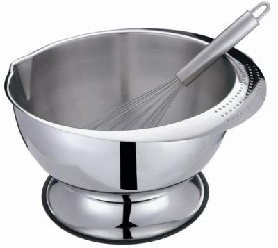 China 18/8 stainless steel disposable mixing bowl with egg beater for sale