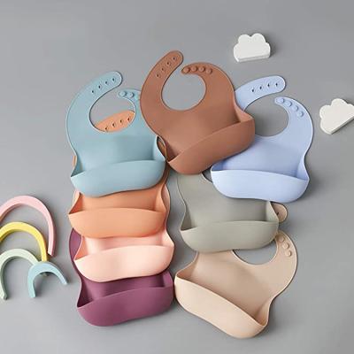 China Baby Bibs Waterproof Convenient Comfortable Silicone Free Amazon BPA Feeding Set for sale