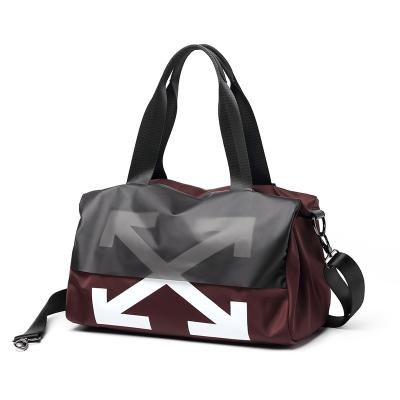 China Durable Outdoor Fitness Bag Gym Duffel Bag Fashion Shoulder Duffel Bag Carrying Sports for sale