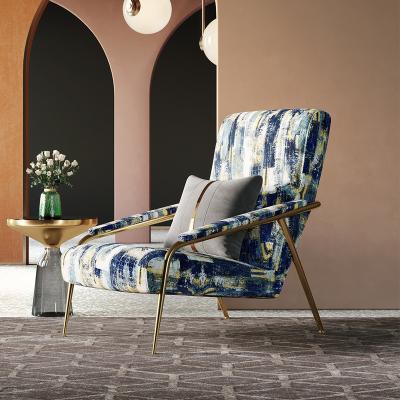 중국 Luxury Italian Design Jacquard Fabric Leisure Velvet Armchair Office Metal Armchair Accent Lounge Chairs For Living 판매용