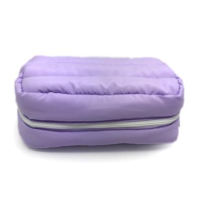 China Wholesale Organzier Zipper Cosmetic Bag Packaging Purple Checkered Canvas Winter Gently Stitched Puffy Cosmetic Bag Women Girls Cute Beauty Padded Make Up Pouch for sale