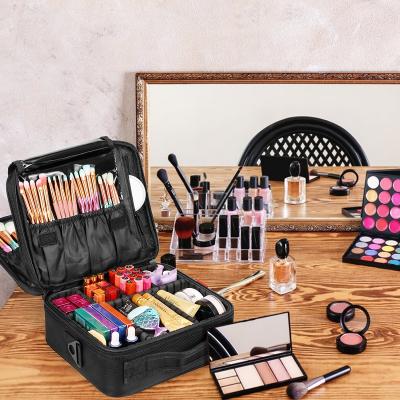 China High Quality Professional Large Portable Cosmetic Cases Travel Beauty Cosmetics Makeup Pink Train Case for sale