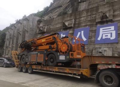 Chine Construction de tunnels Arche d'installation du chariot 13kw Forage de roche Arche d'installation du porte-avions à vendre