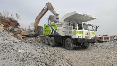 China 45km/h Max Speed Energy Mining Dump Truck With 35m3 Standard Bucket Capacity R95 for sale