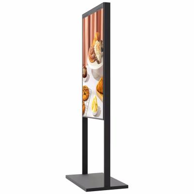 China Contrast Ratio Iron 65inch Advertising Display With 2000-3000nits shop window  display for sale