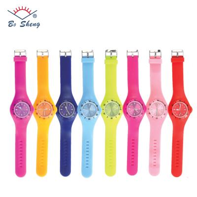 China Fashion Non-Specific Logo Cheap Colorful Silicone Strap Handmade Custom Wristwatch For Children (8525) for sale