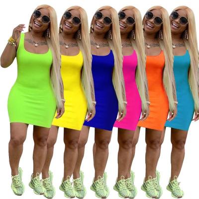 China Wholesale MOQ 1pc Casual Sleeveless Sleeveless Mini Dress Beautiful U Women's Pure Color Anti-Static Mini Dress for sale