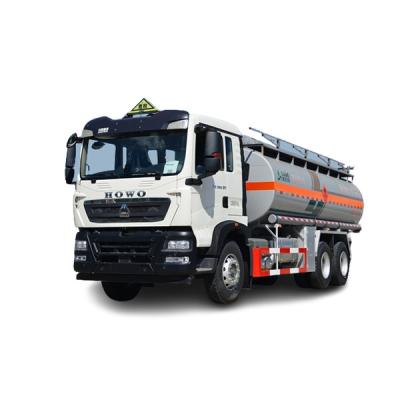 China High Volume Fuel Distribution Oil Tank Vehicle Made Easy With Oil Fuel Delivery Truck for sale