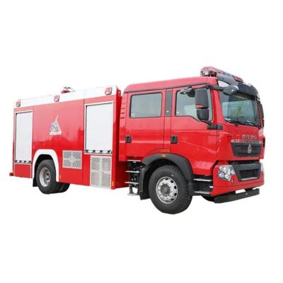 China Powerful And Durable Euro 5 Fire Truck 8x4 For Challenging Terrain And Extreme Conditions for sale