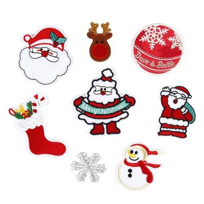 China 3D Fashion Christmas Accessories Embroidered Applique Garment Patches Badge Customized Key Techniques Custom Style Time Advance for sale