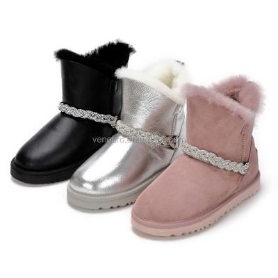 China Fashion Breathable Women Lamb Fur Leather Boots Winter Women Snow Boots Sheep Wool Bling Belt Boots Women for sale