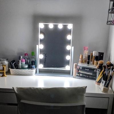 China Lighted Mirror 12 x 3W Dimmable LED Bulbs Touch Control White Cosmetic Vanity Mirror for sale