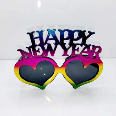 China Reusable 2022 New Years Eve Party Favors Supplies Happy Glasses Party Glasses Heart Sunglasses for sale