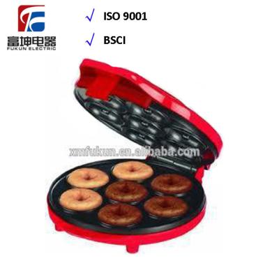 China 2016 New Design Electric Mini Donut Making Machine for sale