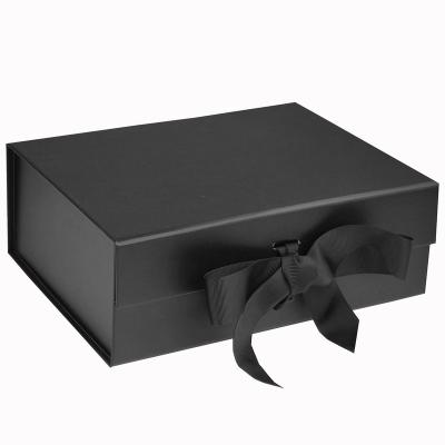 China Handmade Luxury Cheap Medium Large Ribbon Cardboard Package Gift Lid Magnetic Paper Box For Dress Packaging for sale