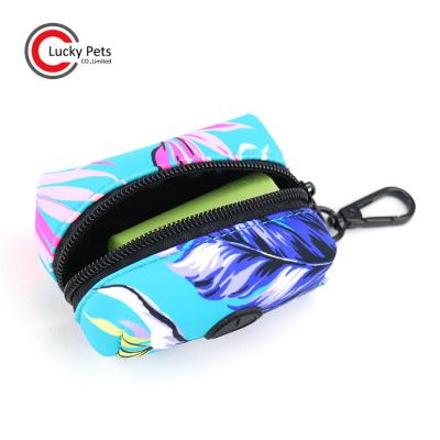 China Durable Dog Leash Attachment Zippered Pocket Neoprene Dog Waste Bag Dispenser for sale