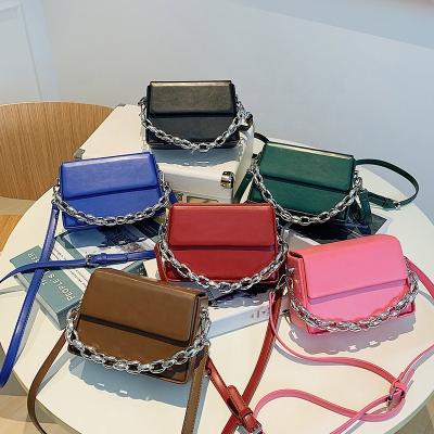 China High Quality Candy Color Chic Women Pinch And Cross Handbag - Cute Body Shoulder Ladies Chains Small Messenger Bags For Women for sale