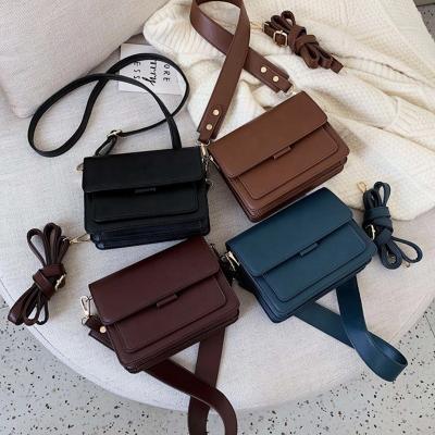 China Luxury Leather Messenger Bag Ladies Crossbody Women Solid Color Vegan Handbags And Purses Spring Fashion Small Bags for sale