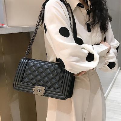 China Portable Designer Ladies Purse Handbags Luxury Famous Brand Cross - Body Chains Purse Women's Shoulder Bags for sale