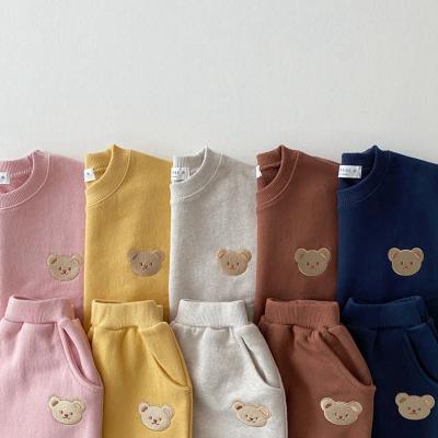 China Dress Up Newborn Baby Boy Cotton Bear Around The Neck Sweater Sports Suit Baby Casual Cartoon Two-Piece Suit for sale