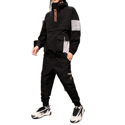 China Custom Made Two Piece Set Breathable Tracksuits With Logo Sportswear Running Men Jogger Set for sale