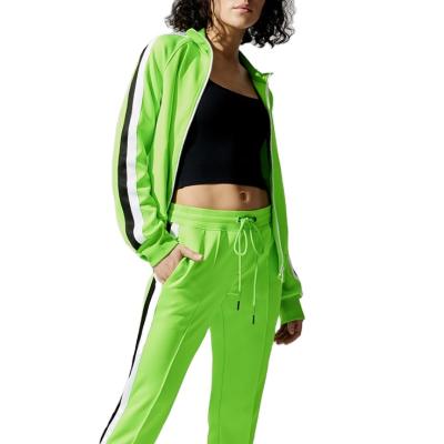 China 2021 High Quality Custom Made Set Of Breathable Logo Sweatsuits Women Tracksuits Jogger For Women for sale