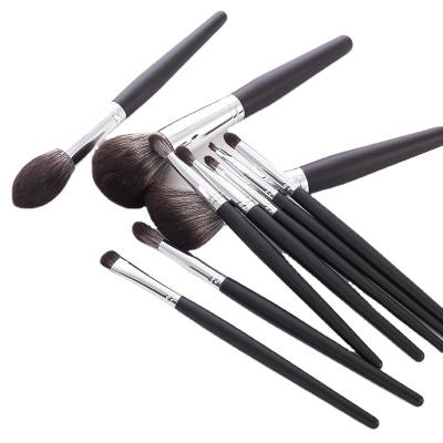 China Angular Blush 2022 Special Design Widely Used Luxury Custom Makeup Brush Set for sale