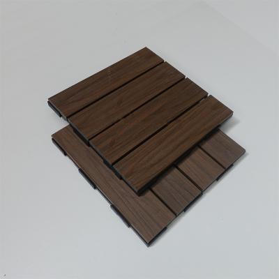 China Outdoor 300*300mm Eco-Friendly Balcony Park Garden Eco-friendly WPC DIY Waterproof Decking Tiles for sale