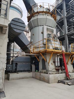 China High Efficiency Powder Grinding Machine Vertical Mill Equipment For Bauxite Te koop