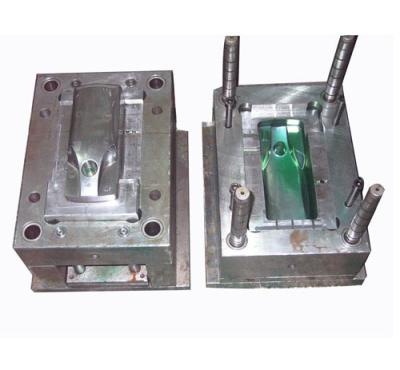 China Plastic plastic injection mold with cold runner, three plate plastic injection tool, plastic injection mold with edge gate for sale