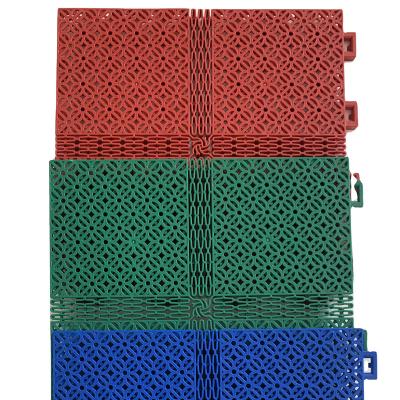 China Modern Outdoor Basketball Court Tiles Interlocking Tiles PP Interlock With Drainage for sale