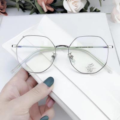 China Italy Design Wholesale Seagull TR90 Leg Proof Spectacle Optical Frame Blue Light Glasses Light Up Ultra Clear Glasses Women Trend for sale