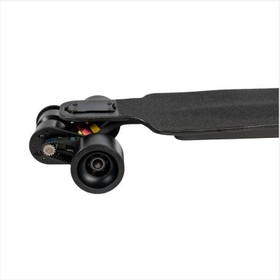 China High Quality 1000W Youth All Electric Skateboard Terrian 4x4 Electric Skateboard and Scooters Big Tire for sale