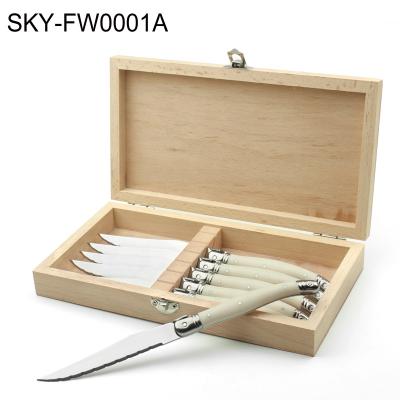 China Sustainable Steak Knife Cutlery Tool Kit Bee Knife Tableware With Wooden Box for sale