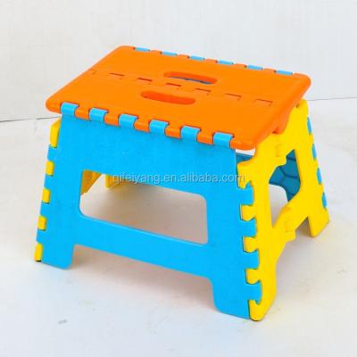 China Collapsible Plastic Foldable Step Stool For Kids for sale