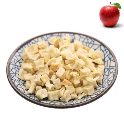 China Dried Dried Apple Flakes Dehydrated Apple Fruit Cubes Hot Air Dry Apple Granules for sale