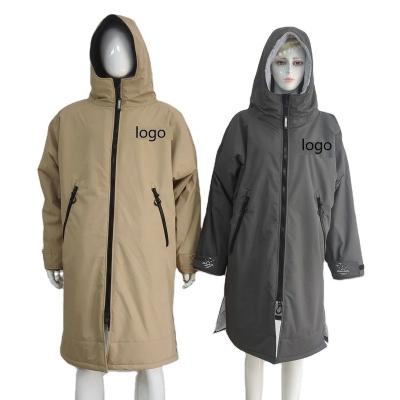 China Custom Recycled Poncho Robe Windproof Changing Sherpa Fleece Windproof Robe Long Sleeve Waterproof Jacket Striping Surf Coats for sale