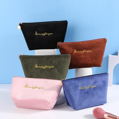 China 2022 fashion custom large capacity flannel cosmetic portable ladies coin lipstick velvet make up bag for sale