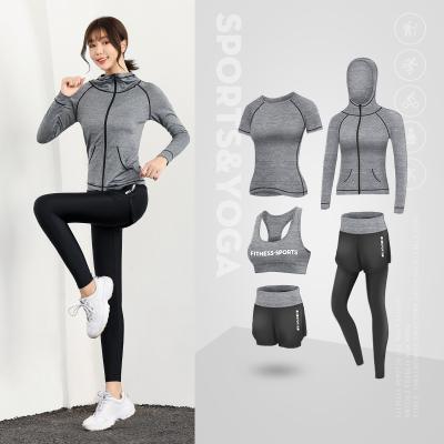 China Custom Women's Breathable Fitness Fitted Jogger Suit Winter Indoor Female Slim Fit Tracksuit for sale