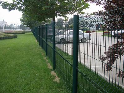 China Double Welded Villa Fence , Road Temporary Front Garden Fence Square Hole 3-6mm Wire for sale