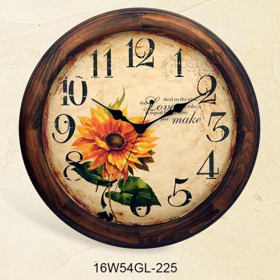 China New Vintage Style Antique Round Wooden Wall Clocks Large Size Clock Quartz Analogue Wall Clock for sale