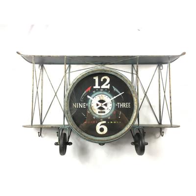 China Retro Airplane Metal Craft Wall Hanging Art Deco Flight Clock for sale