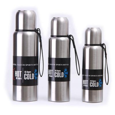 China Outdoor Business Double Wall Thermos Stainless Steel Vacuum Flask Custom Insulated Water Bottle With Cups for sale